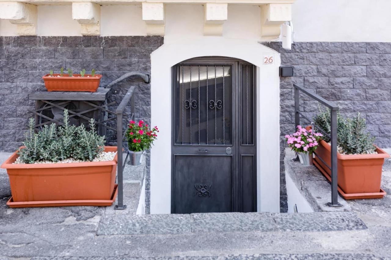 La Piccola Grotta Ursino Villa Catánia Buitenkant foto