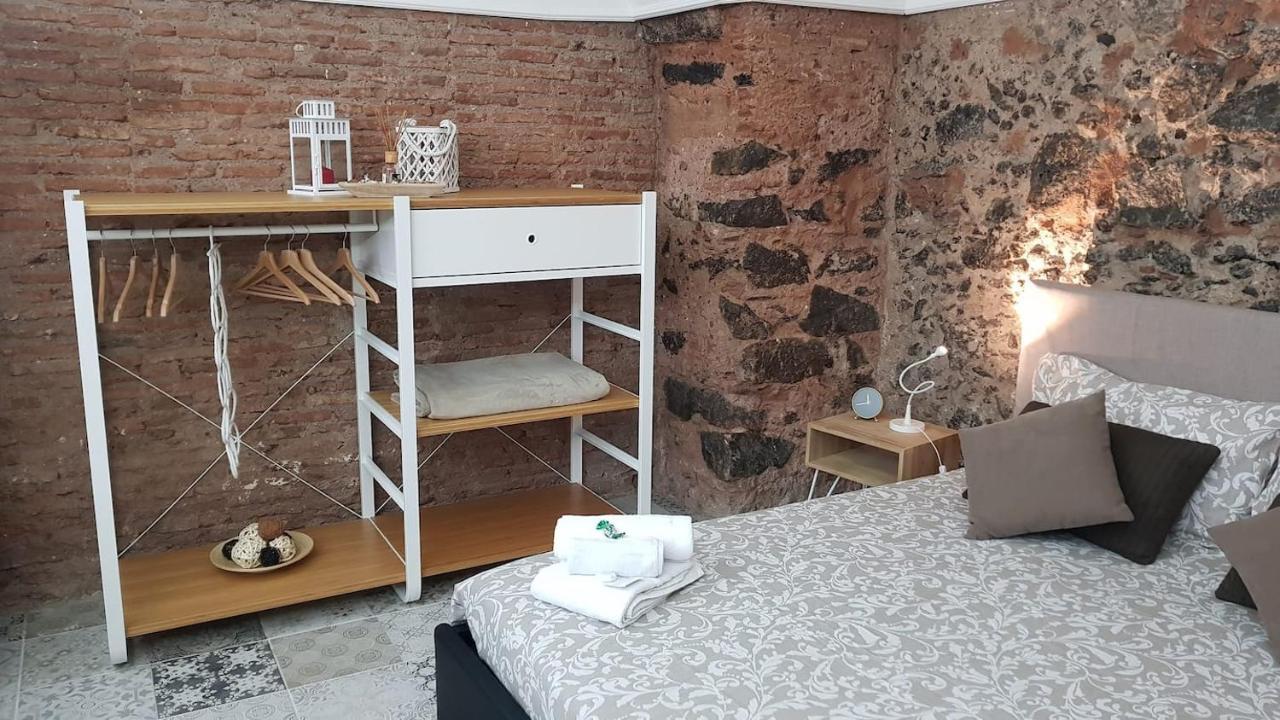 La Piccola Grotta Ursino Villa Catánia Buitenkant foto