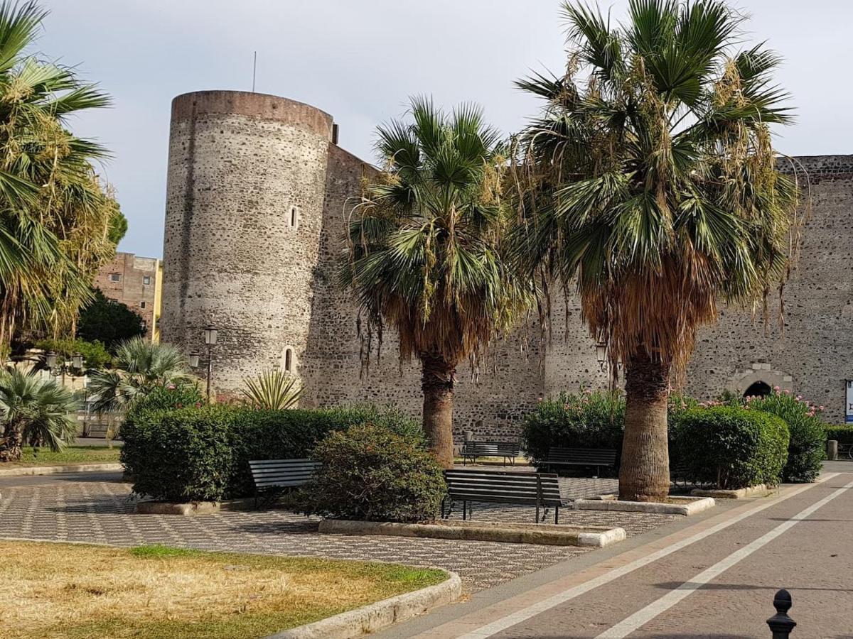 La Piccola Grotta Ursino Villa Catánia Buitenkant foto