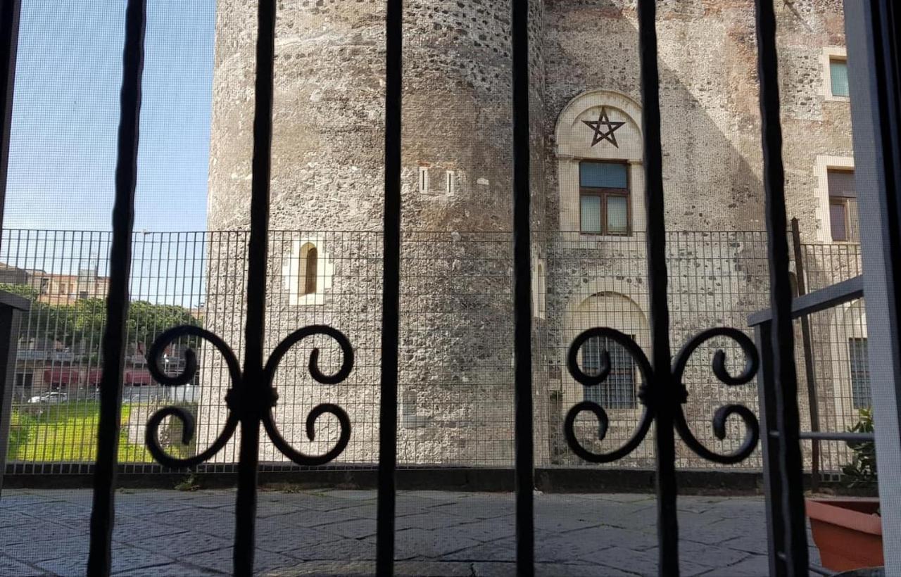 La Piccola Grotta Ursino Villa Catánia Buitenkant foto