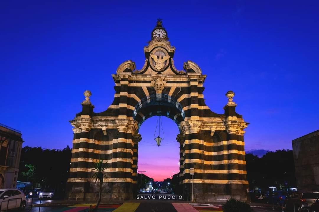 La Piccola Grotta Ursino Villa Catánia Buitenkant foto
